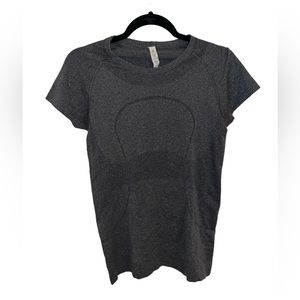 LULU LEMON  Athletic T Shirt